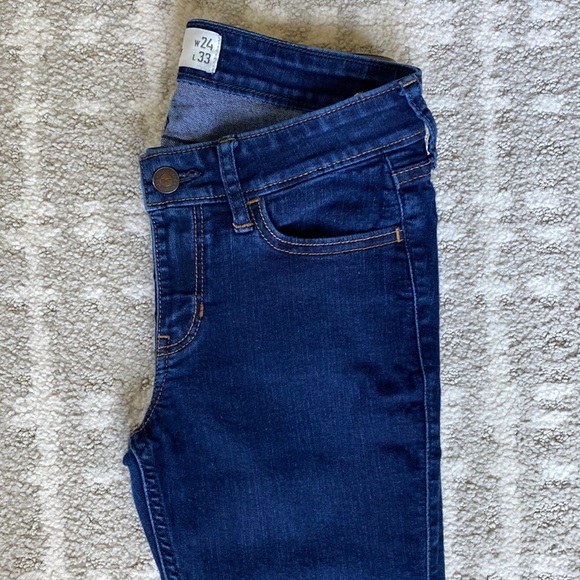 •Hollister• Super Skinny Jean - Picture 8 of 16
